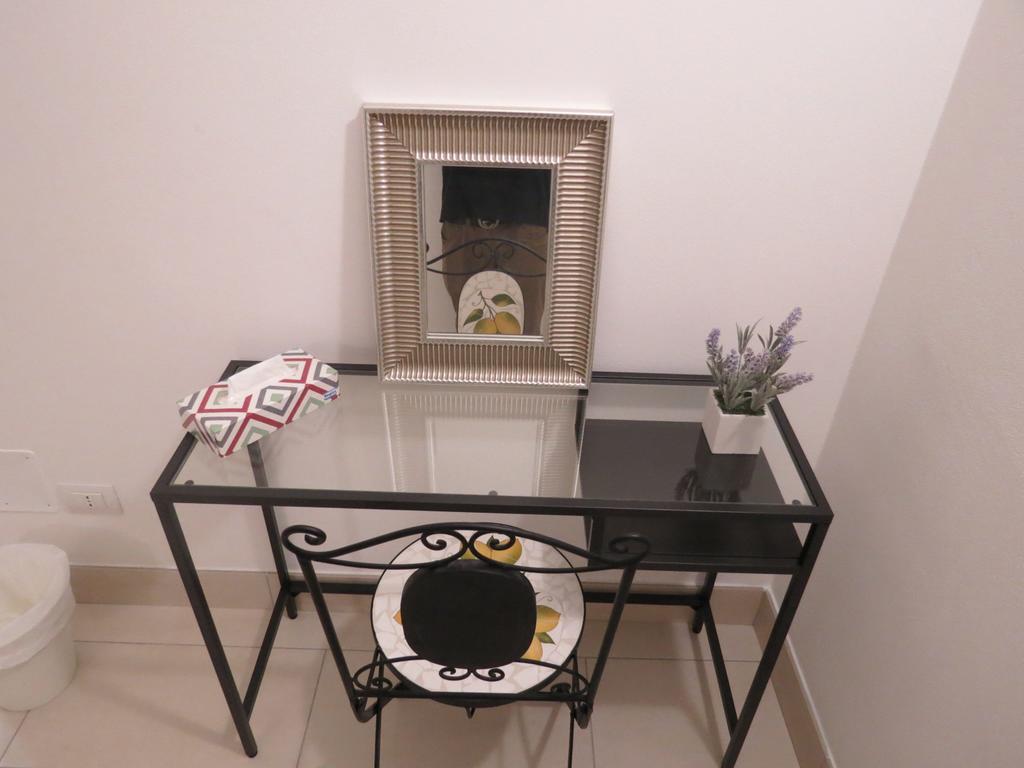 Artisti Rooms Bed & Breakfast *
