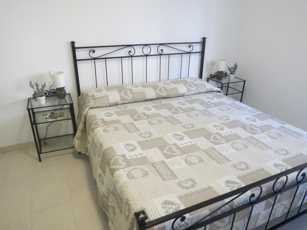 Bed & Breakfast Artisti Rooms